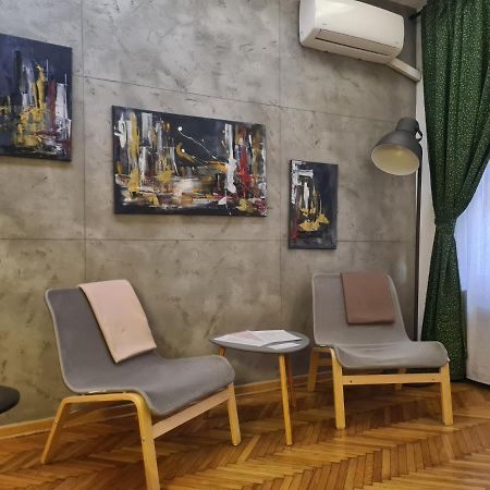 Urban Studio In City Center Белград Екстер'єр фото